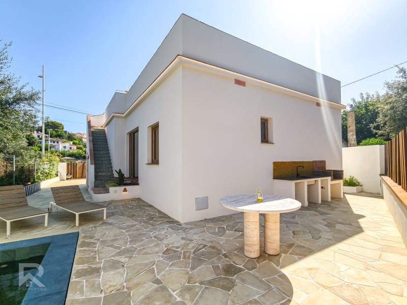 4 bedroom Villa for sale in Gandia with pool garage - € 440,000 (Ref: 10061712)