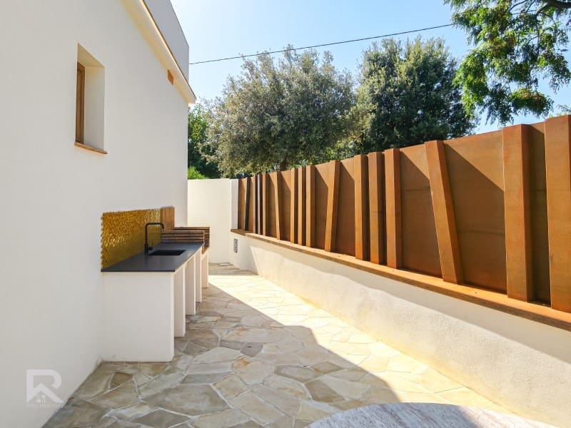 4 bedroom Villa for sale in Gandia with pool garage - € 440,000 (Ref: 10061712)