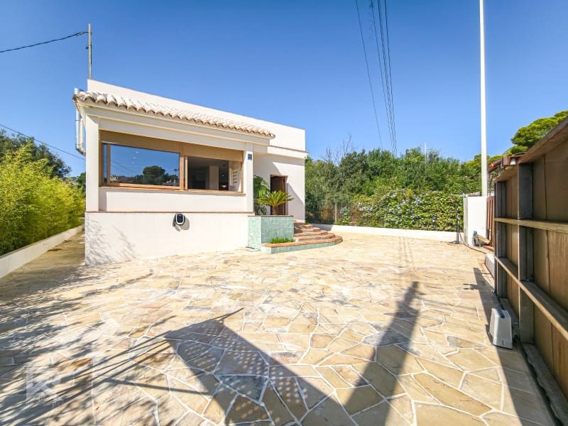 4 bedroom Villa for sale in Gandia with pool garage - € 440,000 (Ref: 10061712)