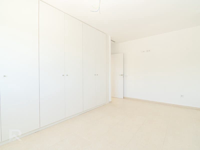 3 soverom Hus til salgs i Benicolet med svømmebasseng garasje - € 255 000 (Ref: 10124277)