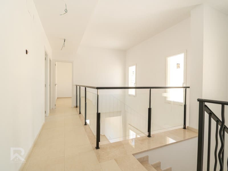 3 soverom Hus til salgs i Benicolet med svømmebasseng garasje - € 255 000 (Ref: 10124277)