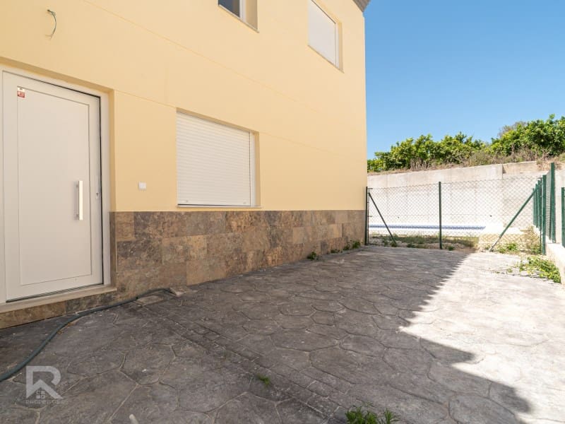 3 soverom Hus til salgs i Benicolet med svømmebasseng garasje - € 255 000 (Ref: 10124277)