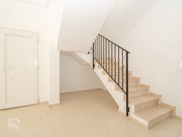 3 soverom Hus til salgs i Benicolet med svømmebasseng garasje - € 255 000 (Ref: 10124277)