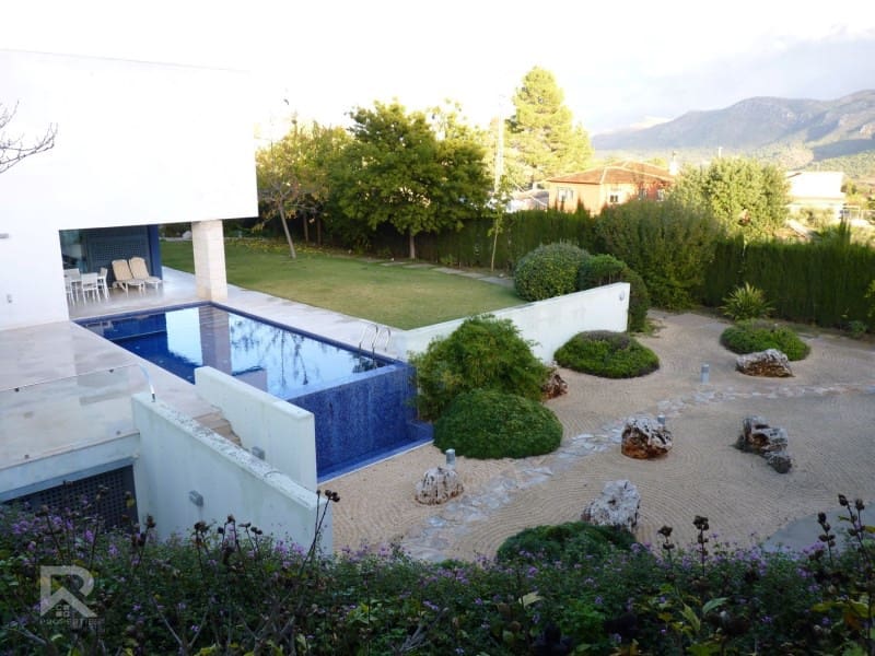 8 soveværelse Villa til salg i Ayelo de Rugat / Aielo de Rugat med swimmingpool - € 1.570.000 (Ref: 5969107)