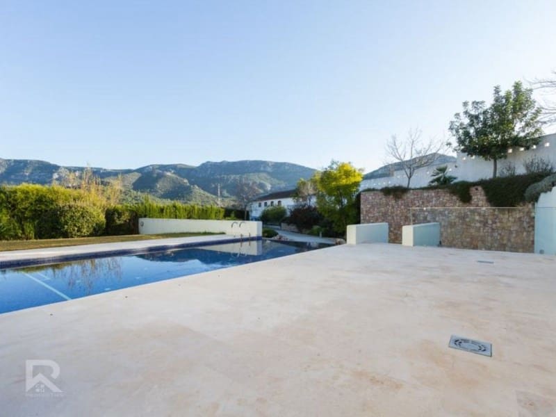 8 soveværelse Villa til salg i Ayelo de Rugat / Aielo de Rugat med swimmingpool - € 1.570.000 (Ref: 5969107)