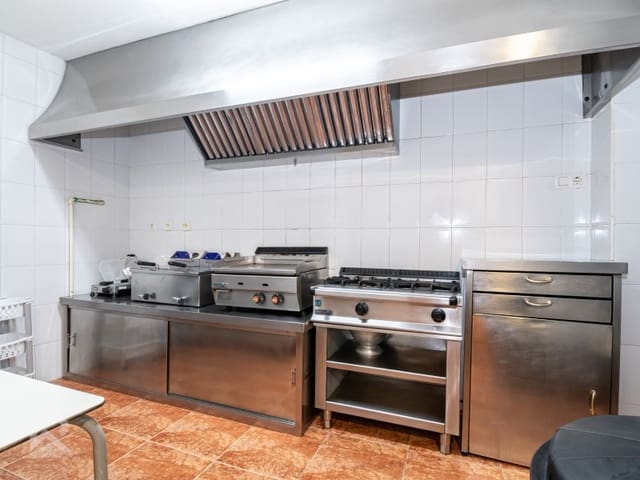 Restaurant/Bar for sale in Gandia - € 125,000 (Ref: 7718060)