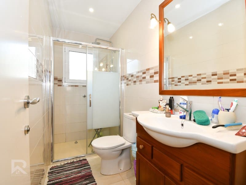 3 soveværelse Villa til salg i Daimus med garage - € 329.900 (Ref: 7803584)