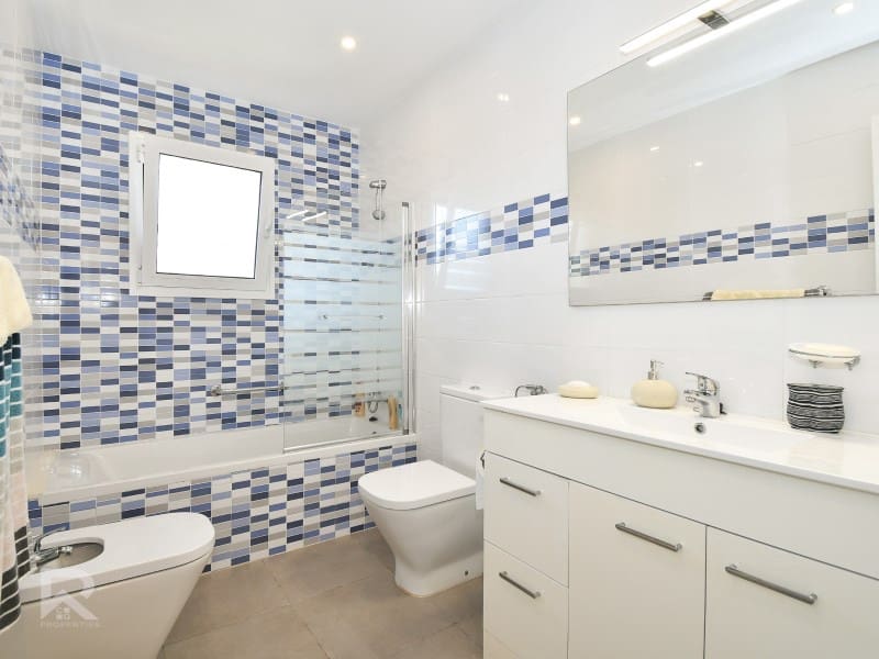 3 soveværelse Villa til salg i Daimus med garage - € 329.900 (Ref: 7803584)