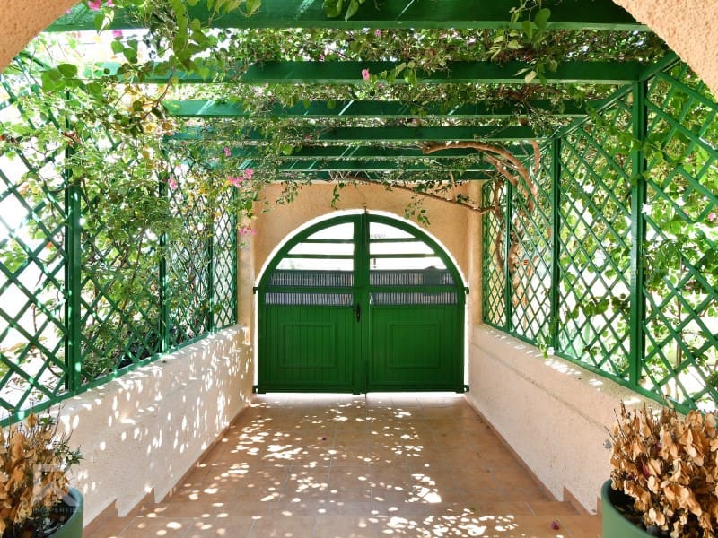 3 soveværelse Villa til salg i Daimus med garage - € 329.900 (Ref: 7803584)