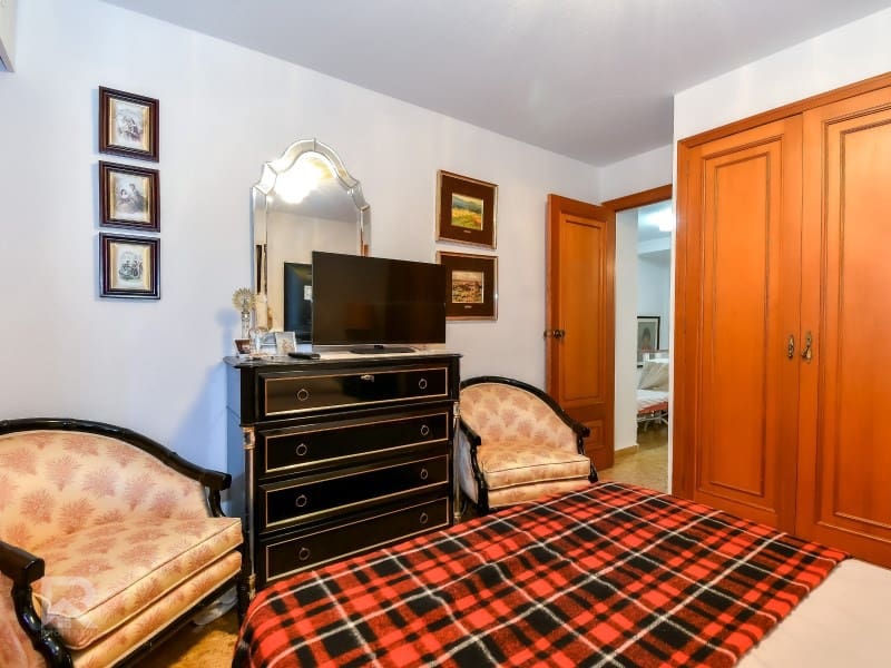 4 sypialnia Apartament na sprzedaż w Gandia z garażem - 370 000 € (Ref: 7990112)