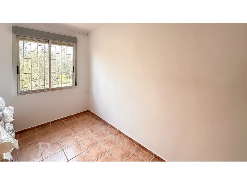 3 slaapkamer Finca/Landhuis te koop in Benicolet - € 159.000 (Ref: 8245562)