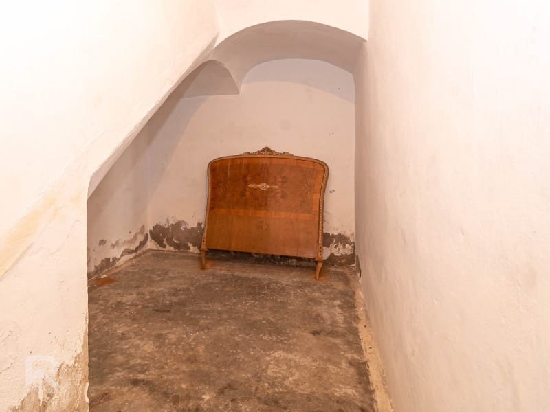 12 soveværelse Finca/Landehus til salg i Benifairo de la Valldigna - € 480.000 (Ref: 8458543)