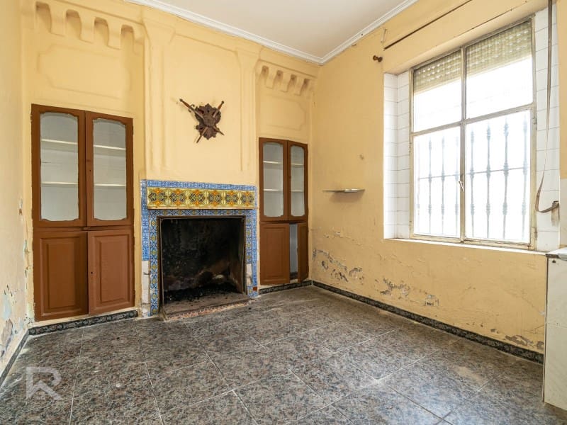 12 soveværelse Finca/Landehus til salg i Benifairo de la Valldigna - € 480.000 (Ref: 8458543)