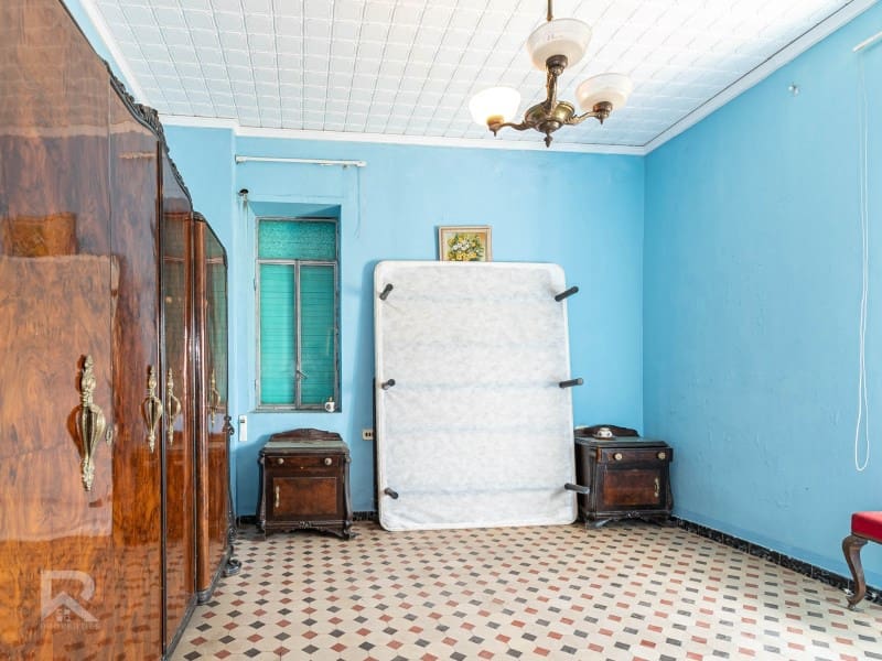 12 soveværelse Finca/Landehus til salg i Benifairo de la Valldigna - € 480.000 (Ref: 8458543)