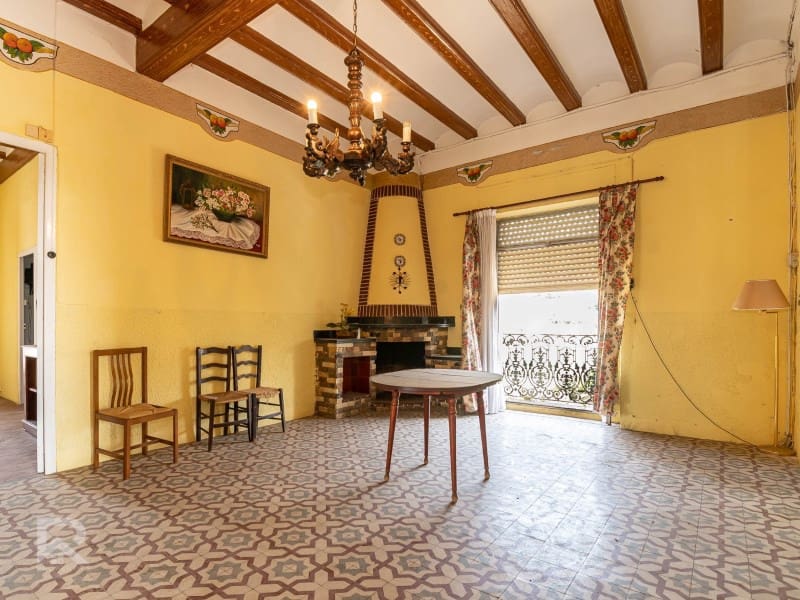 12 soveværelse Finca/Landehus til salg i Benifairo de la Valldigna - € 480.000 (Ref: 8458543)