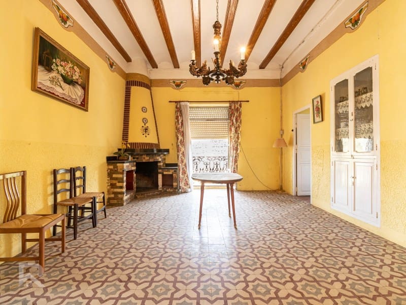 12 soveværelse Finca/Landehus til salg i Benifairo de la Valldigna - € 480.000 (Ref: 8458543)