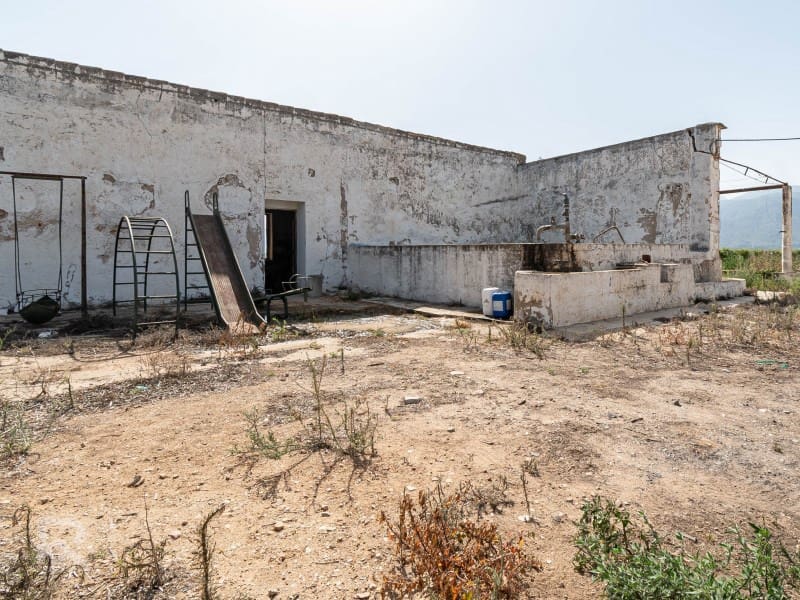 12 soveværelse Finca/Landehus til salg i Benifairo de la Valldigna - € 480.000 (Ref: 8458543)