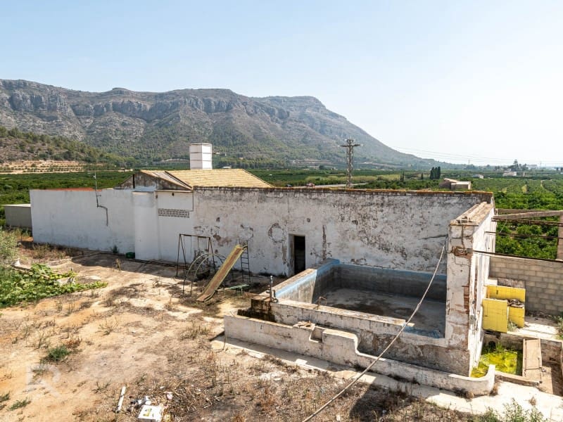 12 soveværelse Finca/Landehus til salg i Benifairo de la Valldigna - € 480.000 (Ref: 8458543)