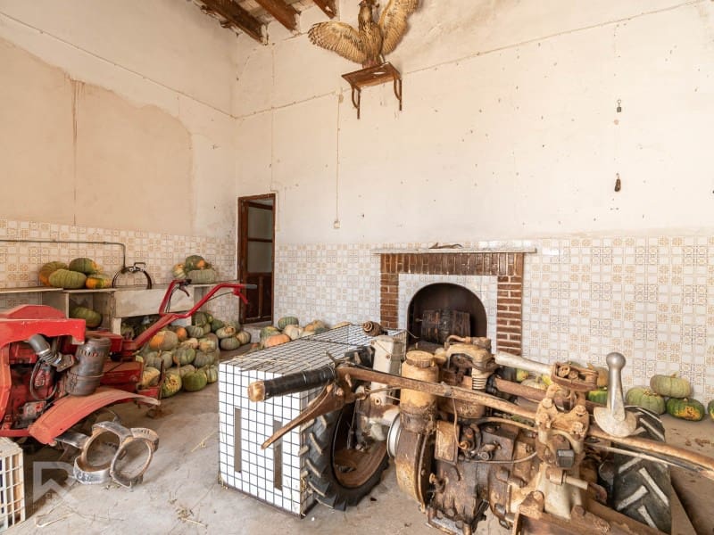 12 soveværelse Finca/Landehus til salg i Benifairo de la Valldigna - € 480.000 (Ref: 8458543)