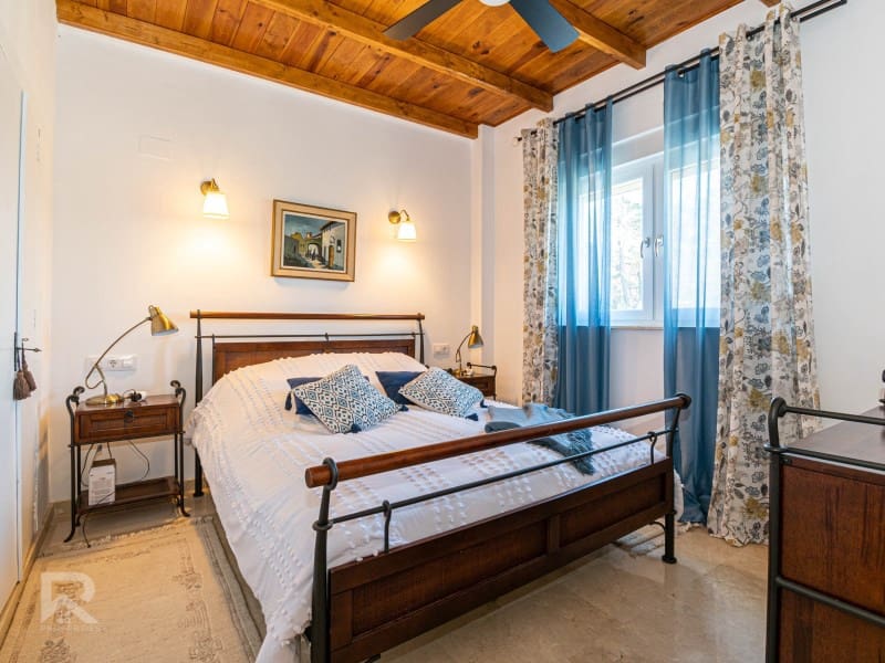 8 soveværelse Villa til salg i Simat de la Valldigna - € 550.000 (Ref: 8774015)