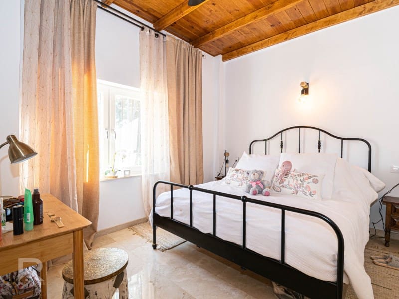 8 soveværelse Villa til salg i Simat de la Valldigna - € 550.000 (Ref: 8774015)