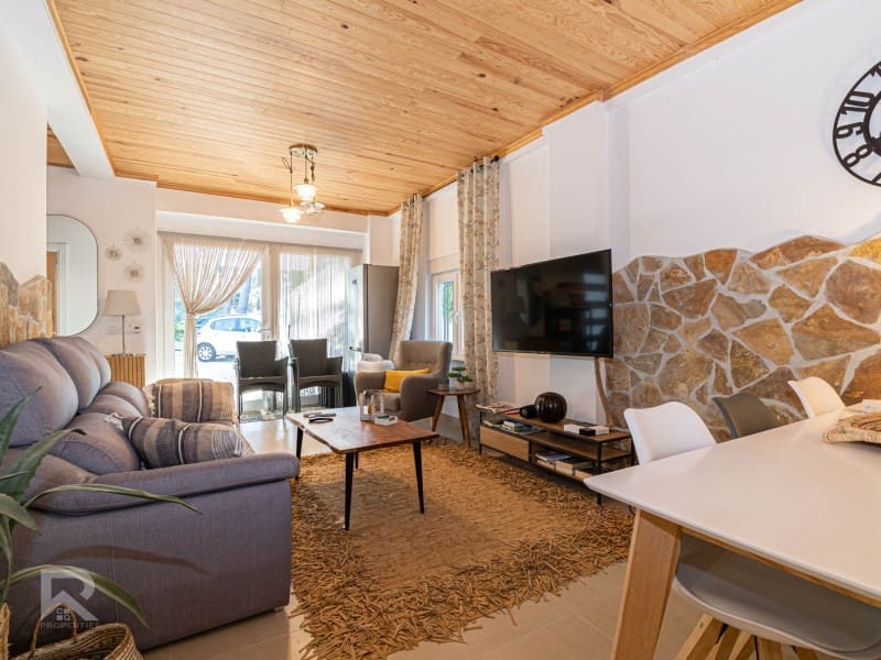 8 soveværelse Villa til salg i Simat de la Valldigna - € 550.000 (Ref: 8774015)