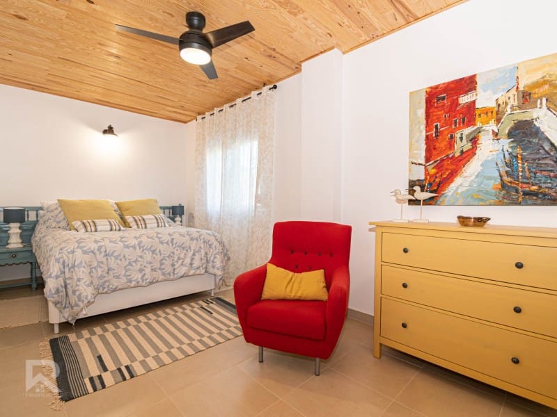 8 soveværelse Villa til salg i Simat de la Valldigna - € 550.000 (Ref: 8774015)