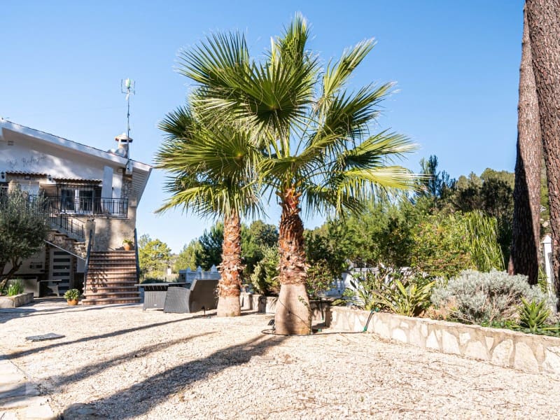 8 soveværelse Villa til salg i Simat de la Valldigna - € 550.000 (Ref: 8774015)