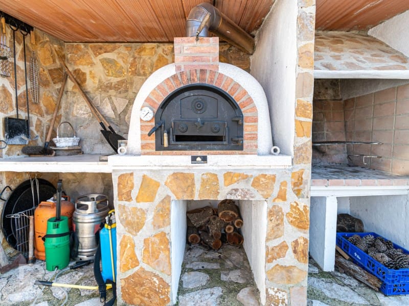 8 soveværelse Villa til salg i Simat de la Valldigna - € 550.000 (Ref: 8774015)