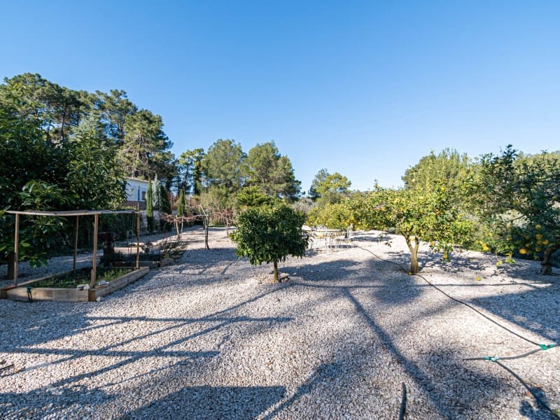 8 soveværelse Villa til salg i Simat de la Valldigna - € 550.000 (Ref: 8774015)