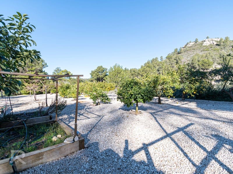 8 soveværelse Villa til salg i Simat de la Valldigna - € 550.000 (Ref: 8774015)