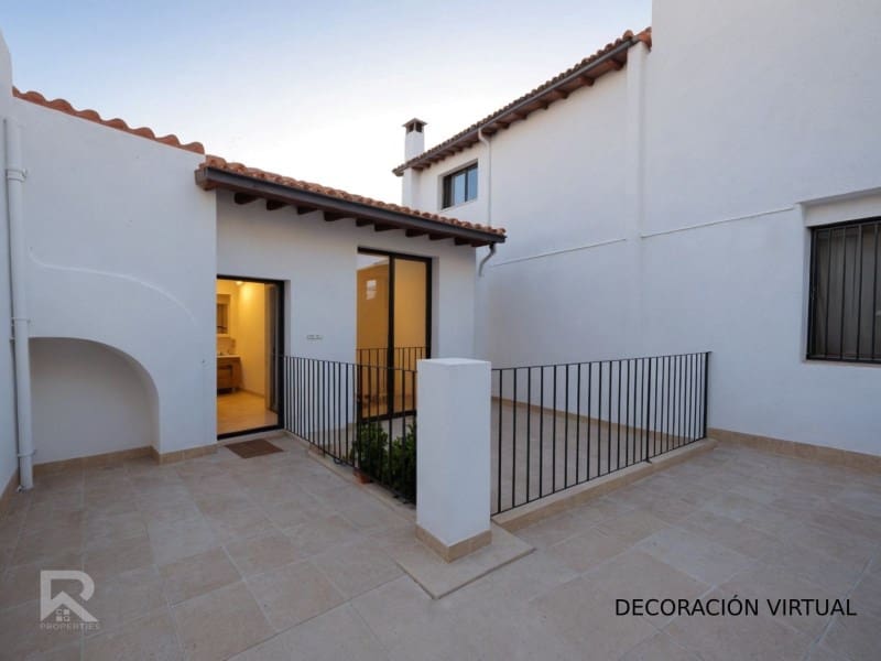 5 soveværelse Byhus til salg i Alqueria de la Comtessa - € 190.000 (Ref: 8962022)