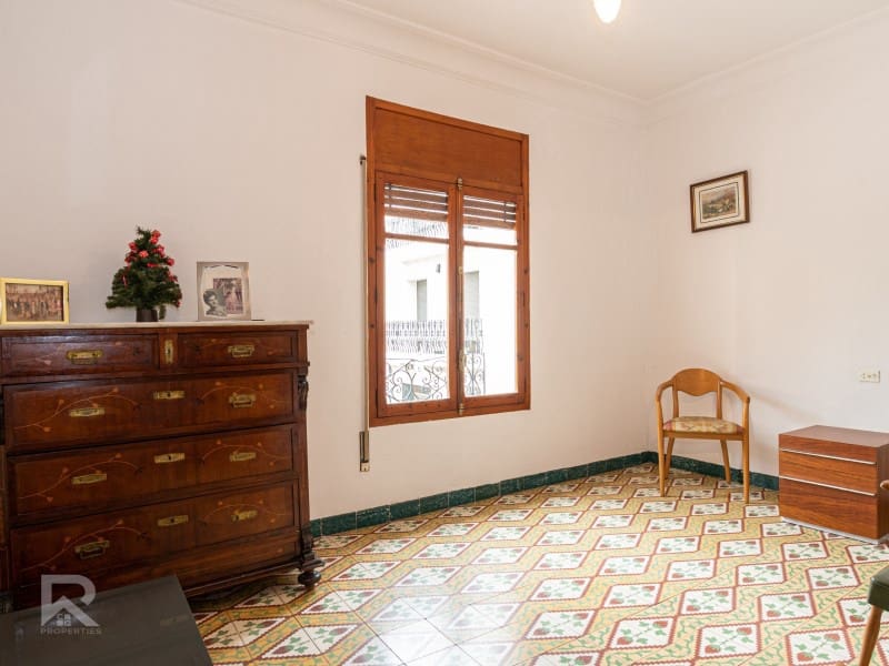 5 soveværelse Byhus til salg i Alqueria de la Comtessa - € 190.000 (Ref: 8962022)