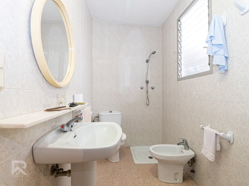 5 soveværelse Byhus til salg i Alqueria de la Comtessa - € 190.000 (Ref: 8962022)