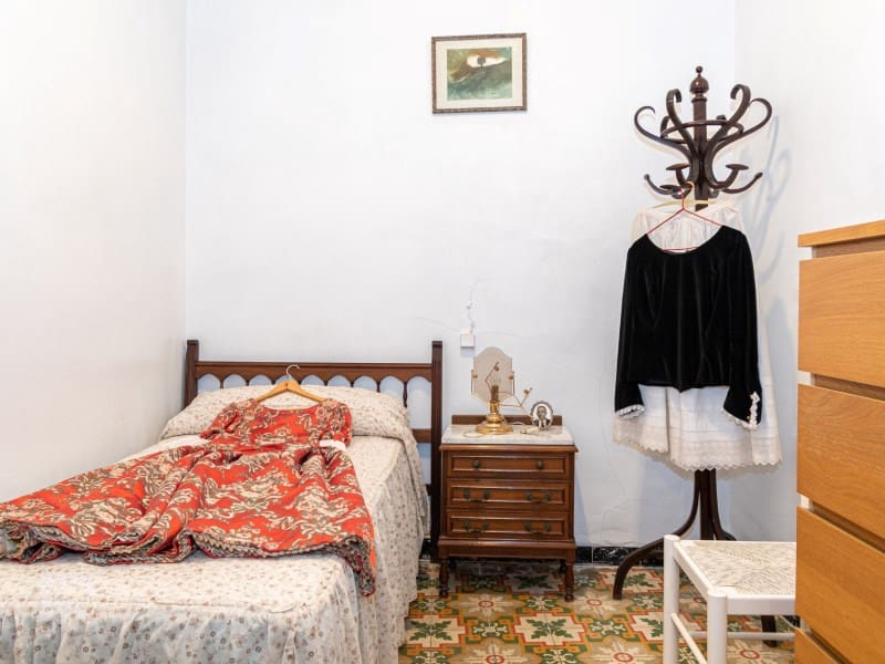 5 soveværelse Byhus til salg i Alqueria de la Comtessa - € 190.000 (Ref: 8962022)