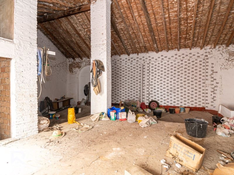 5 soveværelse Byhus til salg i Alqueria de la Comtessa - € 190.000 (Ref: 8962022)