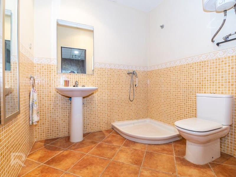 Local Commercial à vendre à Oliva - 157 000 € (Ref: 9106894)