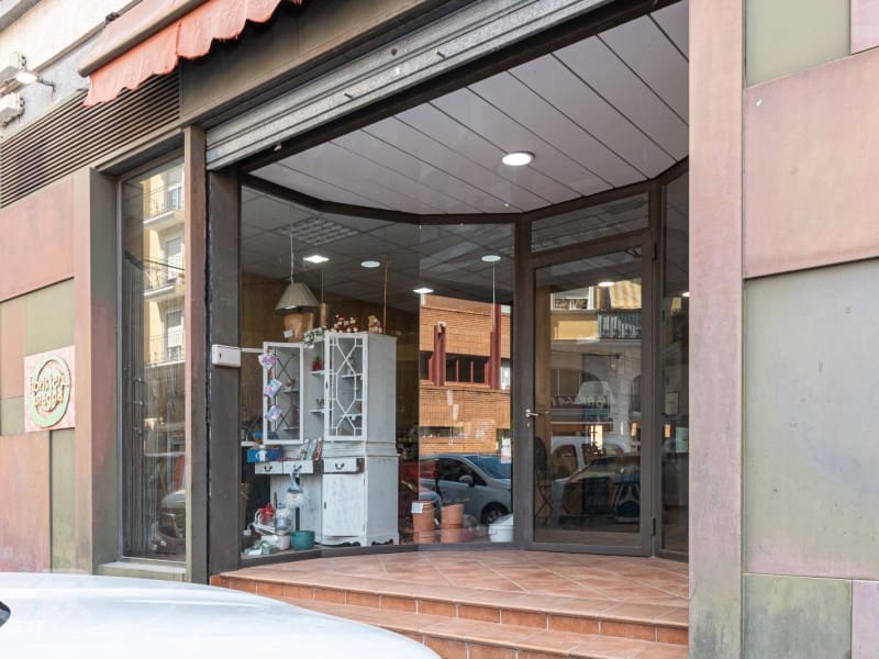 Local Commercial à vendre à Oliva - 157 000 € (Ref: 9106894)