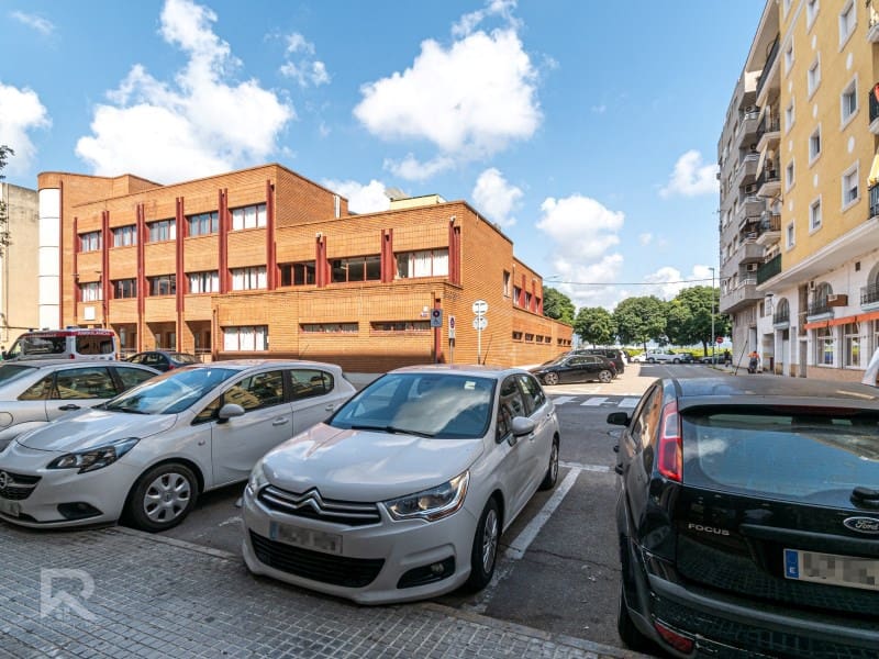 Local Commercial à vendre à Oliva - 157 000 € (Ref: 9106894)