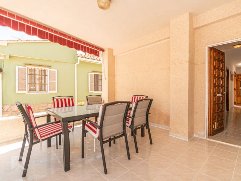 3 quarto Moradia para venda em Piles com piscina garagem - 366 000 € (Ref: 9161273)