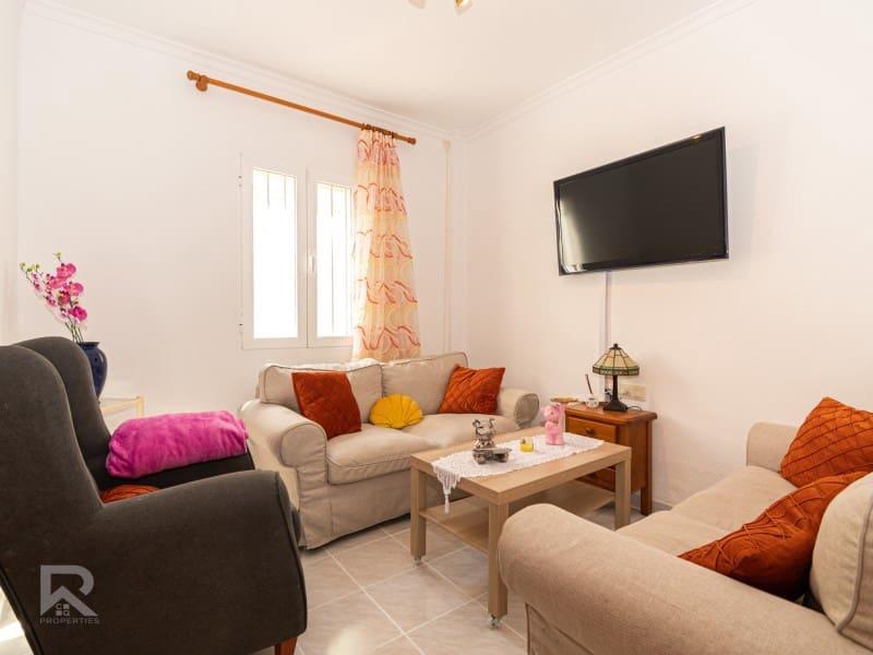 3 quarto Moradia para venda em Piles com piscina garagem - 366 000 € (Ref: 9161273)