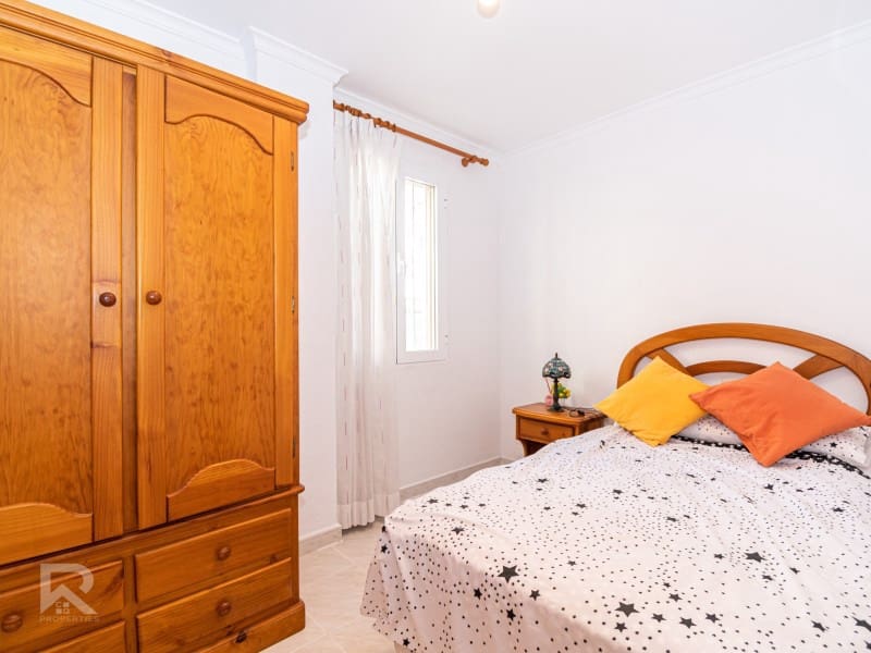 3 quarto Moradia para venda em Piles com piscina garagem - 366 000 € (Ref: 9161273)