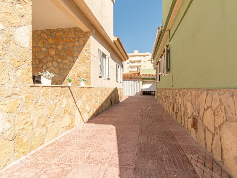 3 quarto Moradia para venda em Piles com piscina garagem - 366 000 € (Ref: 9161273)