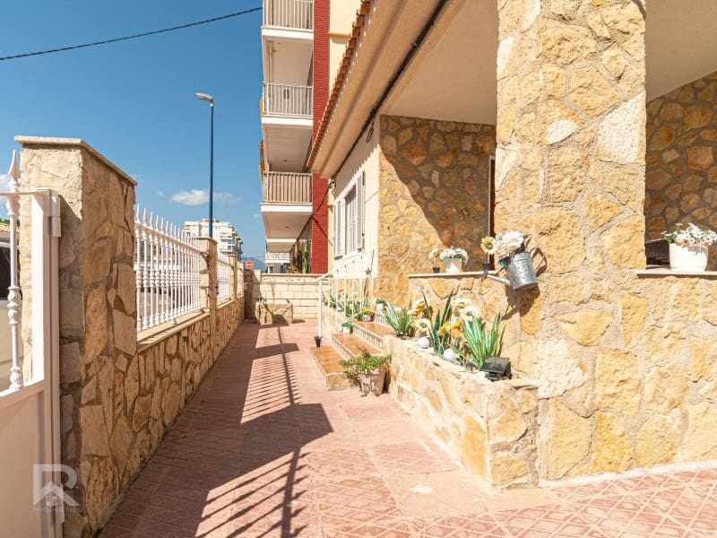 3 quarto Moradia para venda em Piles com piscina garagem - 366 000 € (Ref: 9161273)