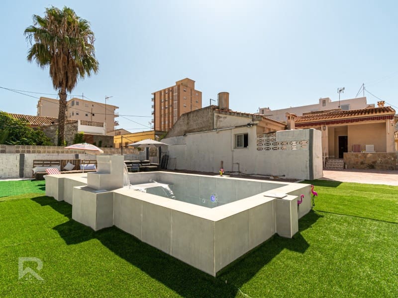 3 quarto Moradia para venda em Piles com piscina garagem - 366 000 € (Ref: 9161273)
