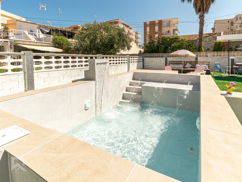 3 quarto Moradia para venda em Piles com piscina garagem - 366 000 € (Ref: 9161273)