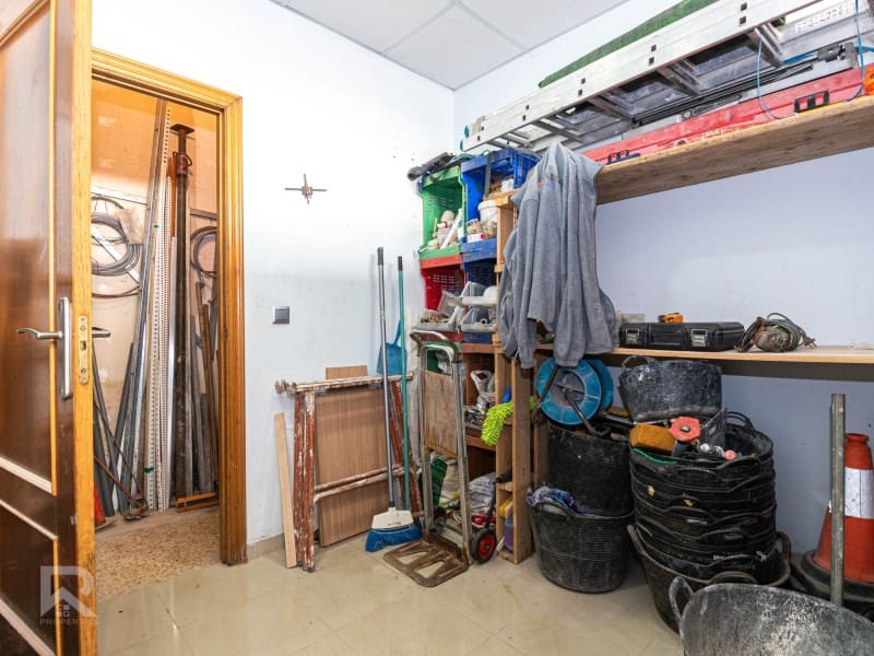 Commercial for sale in Daimus - € 46,000 (Ref: 9185493)