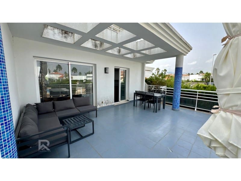 1 soveværelse Lejlighed til leje i Oliva Nova med garage - € 850 (Ref: 9218748)