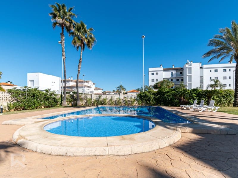 1 soveværelse Lejlighed til leje i Oliva Nova med garage - € 850 (Ref: 9218748)