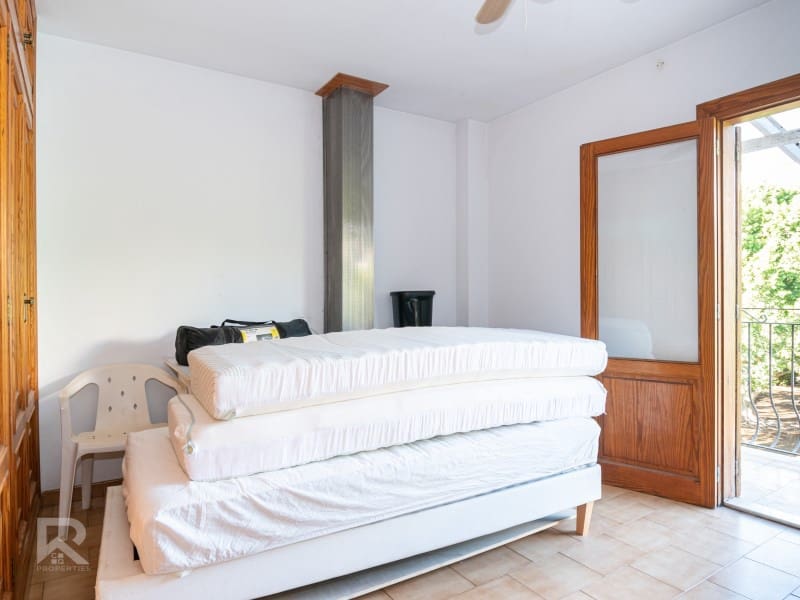 5 soveværelse Villa til salg i Gandia med garage - € 520.000 (Ref: 9240041)